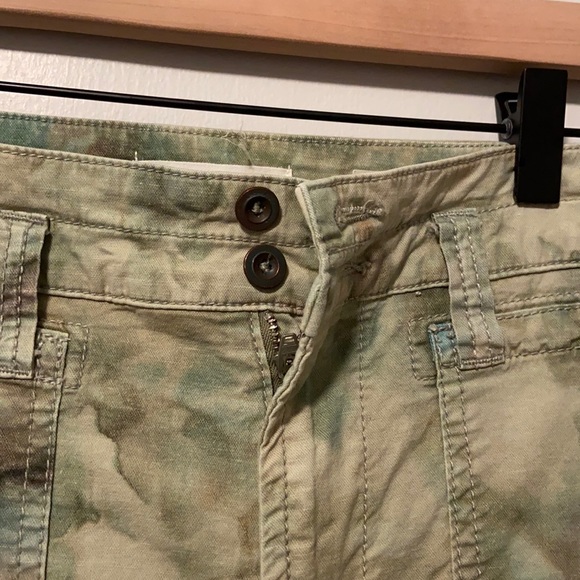 Anthropologie 'The Wanderer' Tye Dye Partial Linen Cargo Pants - Picture 4 of 11